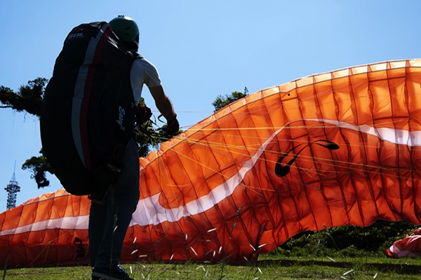 Guia Completo de Planejamento para Expedições de Parapente